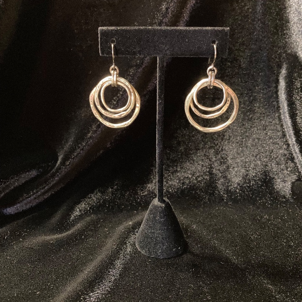 Earring Bundle - 3 Different Pairs - image 7